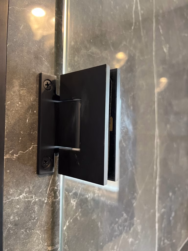 custom-glass-enclosure-thornhill-york-toronto (1) Glass Shower Enclosures - 27
